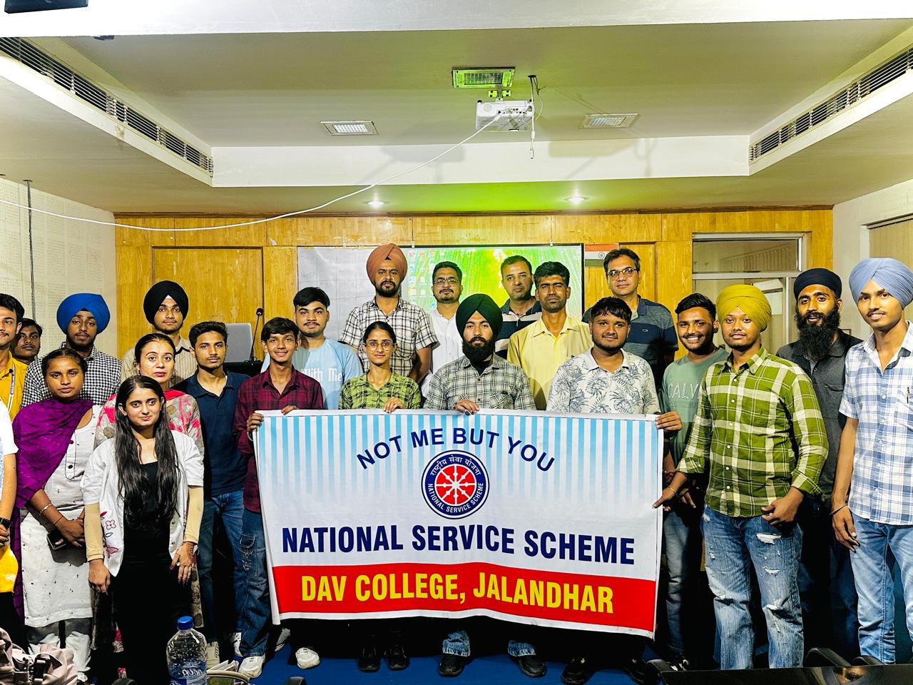 à¨¡à©€.à¨.à¨µà©€.à¨•à¨¾à¨²à¨œ à¨¦à©‡ à¨à©±à¨¨ à¨à©±à¨¸ à¨à©±à¨¸ à¨¯à©‚à¨¨à¨¿à¨Ÿ à¨µà©±à¨²à©‹à¨‚ à¨¸à¨¾à¨ˆà¨¬à¨° à¨œà¨¾à¨—à¨°à©‚à¨•à¨¤à¨¾ à¨ªà©à¨°à©‹à¨—à¨°à¨¾à¨® à¨¦à¨¾ à¨†à¨¯à©‹à¨œà¨¨