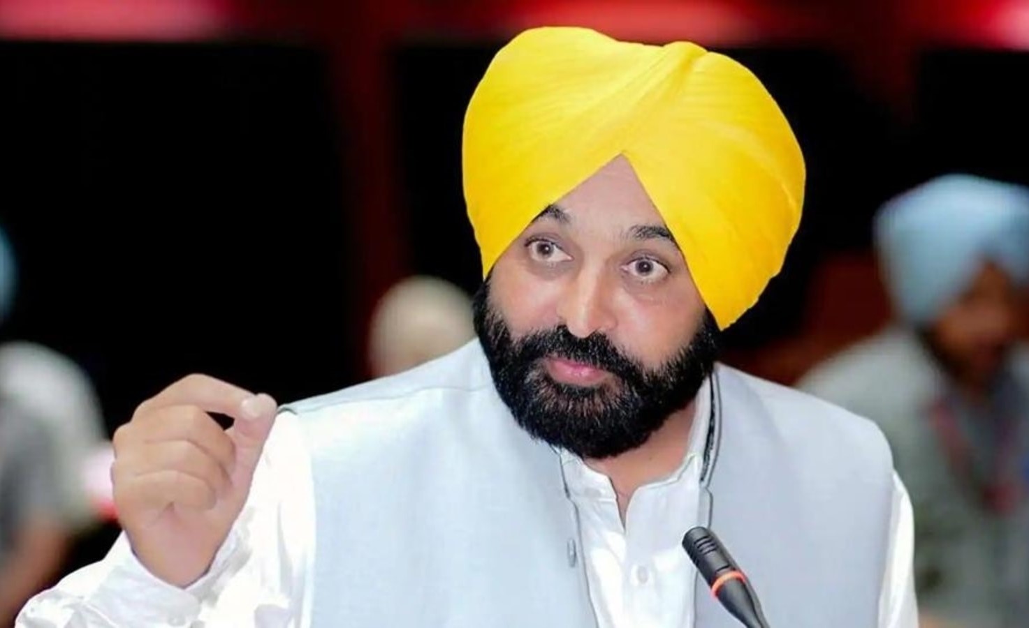 à¨ªà©°à¨œà¨¾à¨¬ à¨¦à©‡ à¨®à©à©±à¨– à¨®à©°à¨¤à¨°à©€ à¨µà¨²à©‹à¨‚ à¨—à©ˆà¨° à¨•à¨¾à¨¨à©‚à©°à¨¨à©€ à¨•à¨²à©‹à¨¨à©€à¨†à¨‚ à¨µà¨¿à©±à¨š à¨ªà¨²à¨¾à¨Ÿ à¨–à¨°à©€à¨¦à¨£ à¨µà¨¾à¨²à¨¿à¨†à¨‚ à¨¨à©‚à©° à¨µà©±à¨¡à©€ à¨°à¨¾à¨¹à¨¤