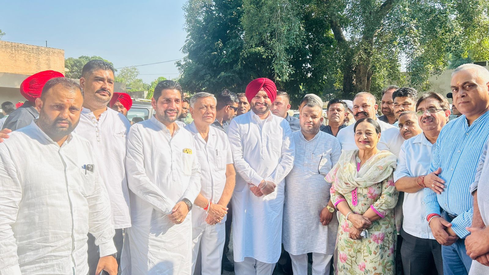 केंद्रीय मंत्री रवनीत बिट्टू का जालंधर पहुंचने पर स्वागत