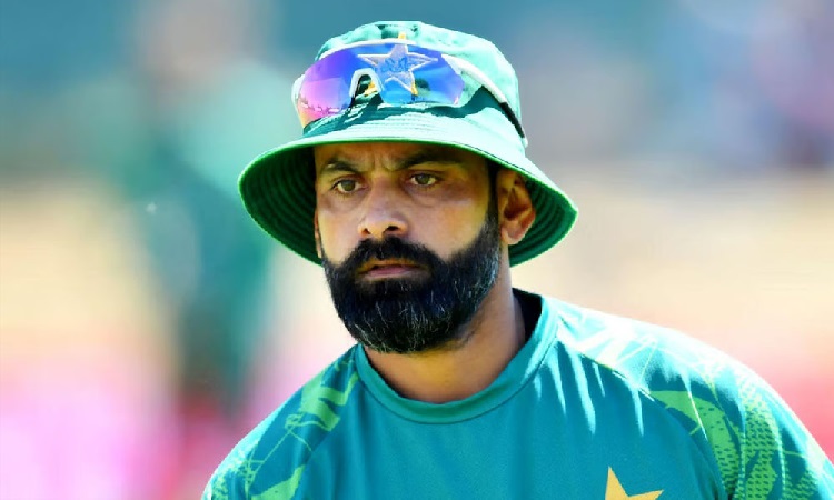 Mohammad hafeez cryptic tweet hints at face reveal after pakistan home test series win