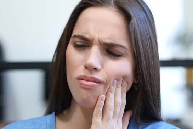 5 home remedies to cure mouth ulcers naturally