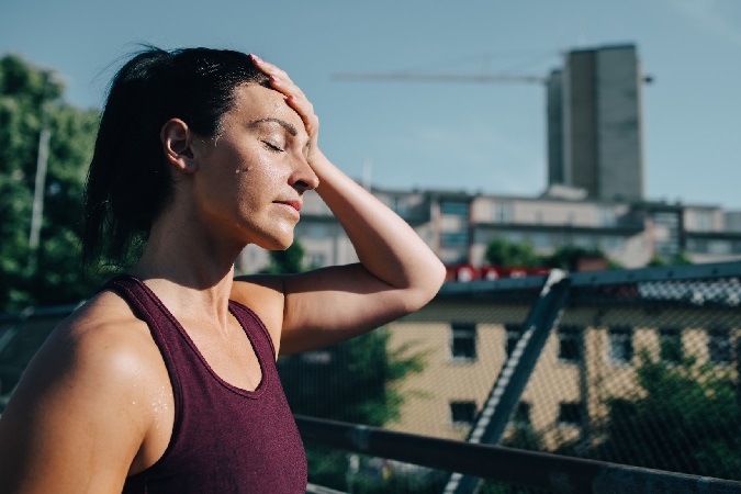 Know 9 strategies to deal with sweat after a workout