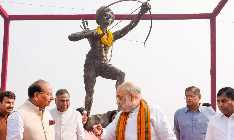 Sarai kale khan chowk is now named birsa munda chowk, union minister made a big announcement
