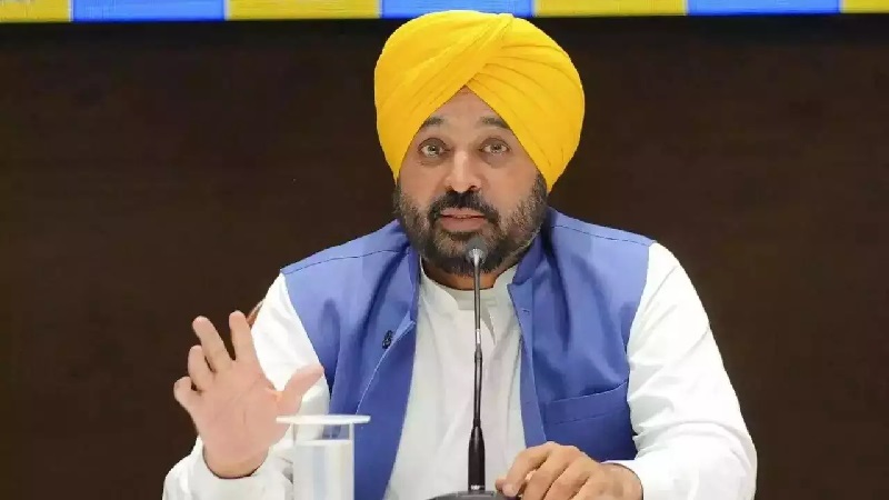 Attempt to attack sukhbir singh badal failed, CM bhagwant mann praised the police