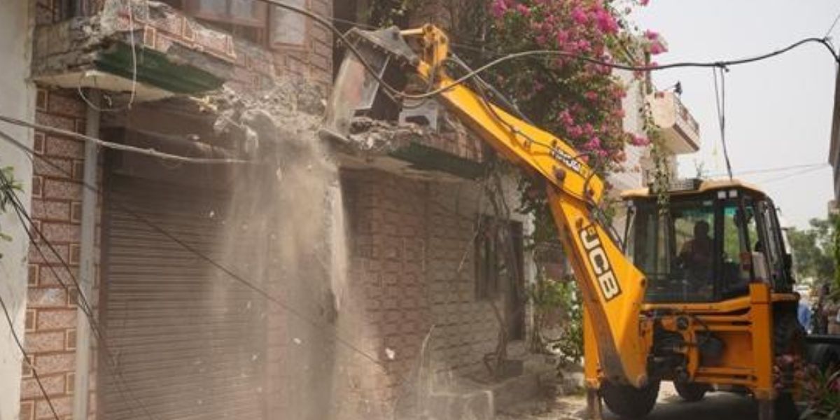 Illegal Properties of Drug Peddlers Demolished in Jalandhar Under Anti-Drug Drive