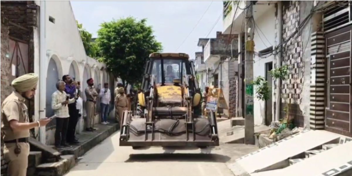 Drug Dealerâ€™s House Demolished in Jalandhar, Entire Family in Jail