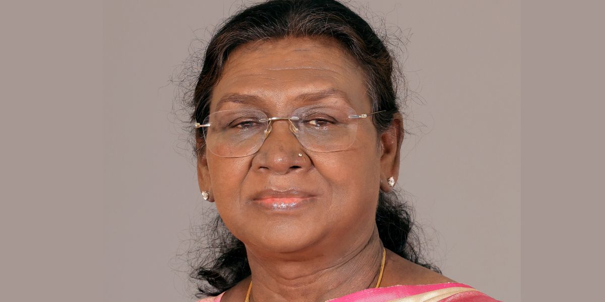 Helipad Sinks After President Droupadi Murmuâ€™s Chopper Lands in Kerala During Sabarimala Visit