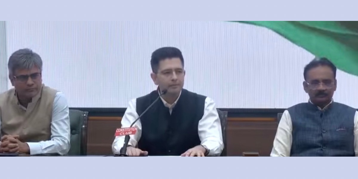 à¤œà¤¾à¤²à¤‚à¤§à¤° à¤®à¥‡à¤‚ 'à¤¸à¤¿à¤¯à¤¾à¤¸à¥€ à¤­à¥‚à¤šà¤¾à¤²': à¤°à¤¾à¤˜à¤µ à¤šà¤¡à¥à¤¢à¤¾ à¤”à¤° à¤…à¤¶à¥‹à¤• à¤®à¤¿à¤¤à¥à¤¤à¤² à¤¸à¤®à¥‡à¤¤ 3 à¤¸à¤¾à¤‚à¤¸à¤¦à¥‹à¤‚ à¤¨à¥‡ à¤›à¥‹à¤¡à¤¼à¥€ AAP, à¤¬à¥€à¤œà¥‡à¤ªà¥€ à¤®à¥‡à¤‚ à¤¶à¤¾à¤®à¤¿à¤² à¤¹à¥‹à¤•à¤° à¤¸à¤¬à¤•à¥‹ à¤šà¥Œà¤‚à¤•à¤¾à¤¯à¤¾!