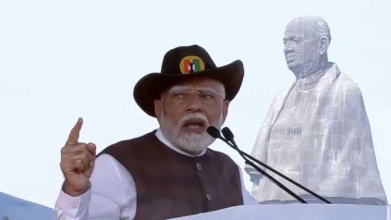 Read more about the article राष्ट्रीय एकता दिवस पर पीएम मोदी का संदेश, शहरी नक्सलियों से सावधान रहें, राष्ट्रीय एकता को मजबूत करें