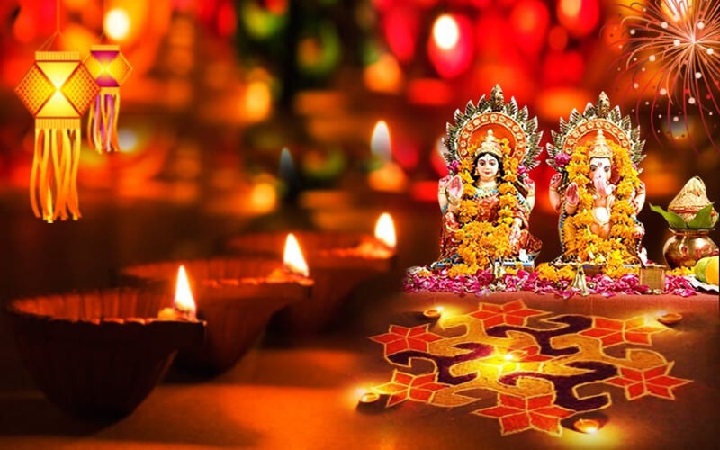 Read more about the article दिवाली से पहले इन चीजों को करें घर से बाहर, दूर होंगी नकारात्मक ऊर्जा, और बना रहेगा माँ लक्ष्मी का वास