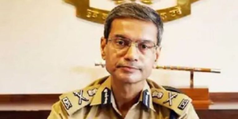 Read more about the article गणतंत्र दिवस 2025: पंजाब पुलिस की छुट्टियां रद्द, डीजीपी ने दिए सख्त निर्देश |