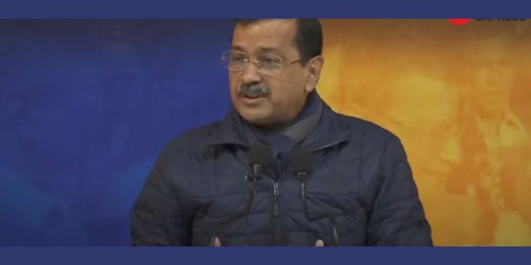Read more about the article केजरीवाल ने बिजली-पानी-दवा मुफ्त किए, अब झुग्गीवासी करेंगे चुनावी फैसला |