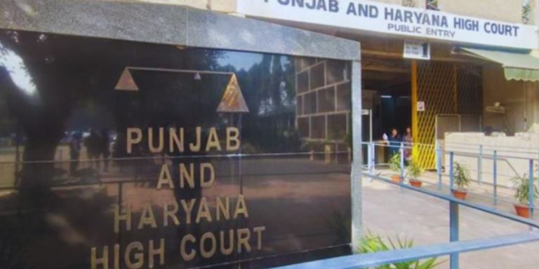 Read more about the article पंजाब सरकार की महत्वाकांक्षी लैंड पुलिंग स्कीम को हाईकोर्ट से बड़ा झटका लगा है।